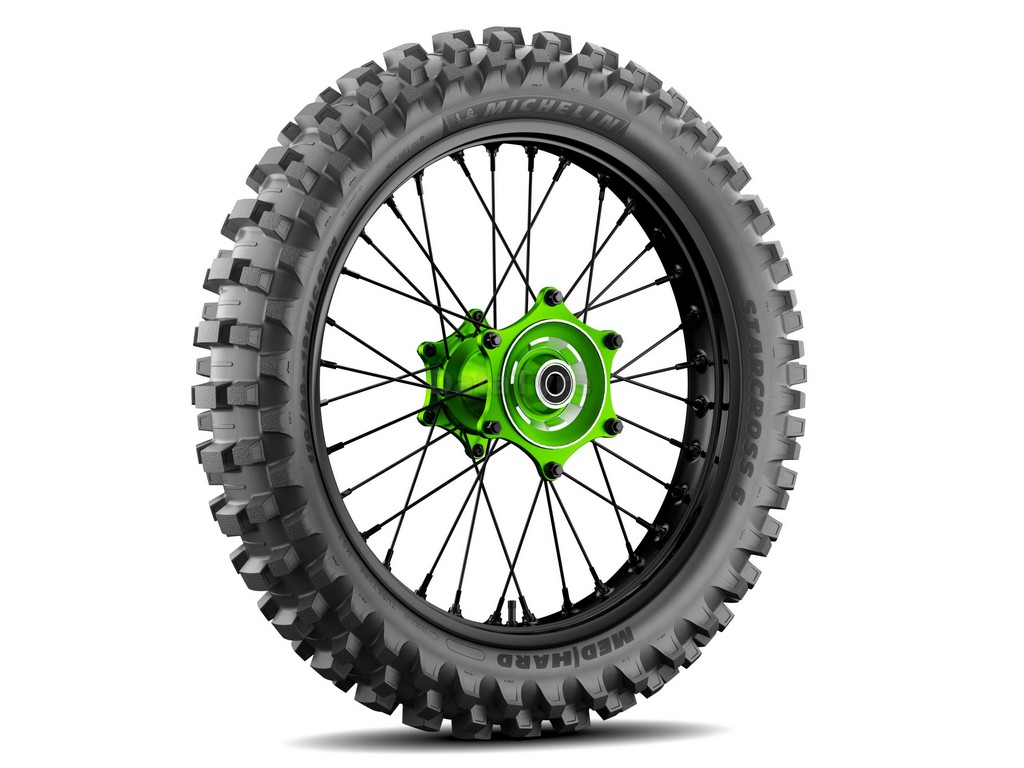 Pneu Michelin STARCROSS 6 MEDIUM HARD 120/90-18TT 65 M pour Moto