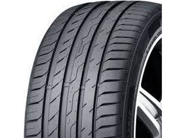 Pneu Nexen NFera Sport SUV 225/60VR17TL 99 V pour Voiture de tourisme