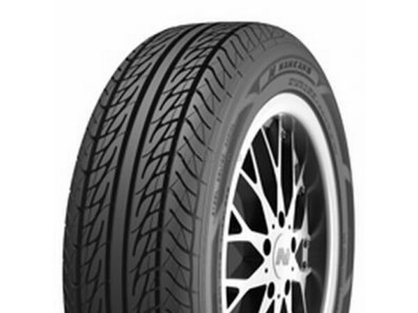 Nankang Toursport XR-611 Pneumatico Nankang Toursport XR-611 225/50 R15 91V