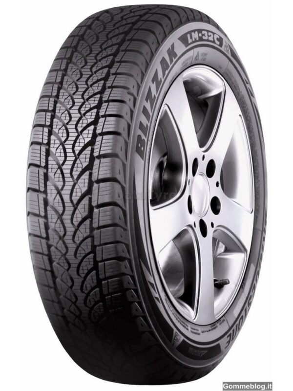 Bridgestone Blizzak LM-32C Reifen Bridgestone Blizzak LM-32C 205/65 R16C 103/101T