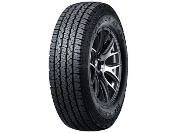 Nexen Roadian A/T Pneumatico Nexen Roadian A/T 205/70 R15 104/102T