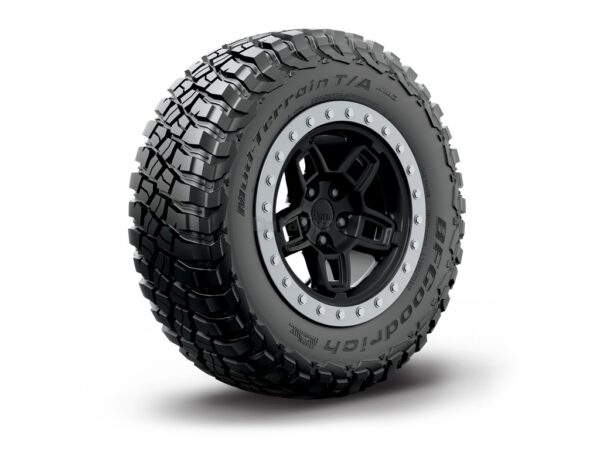 BF Goodrich Mud Terrain T/A KM3 Pneumatico BF Goodrich Mud Terrain T/A KM3 235/85 R16 120/116Q